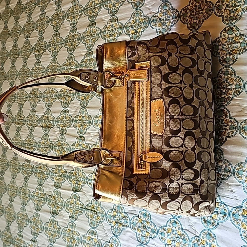Coach Penelope Signature Khaki Jacquard Canvas Gold Leather Shoulder Bag F15533